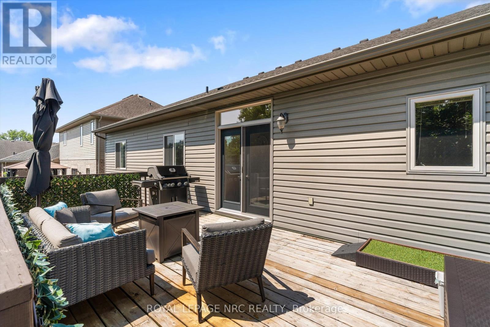 108 MICHAEL DRIVE - 43