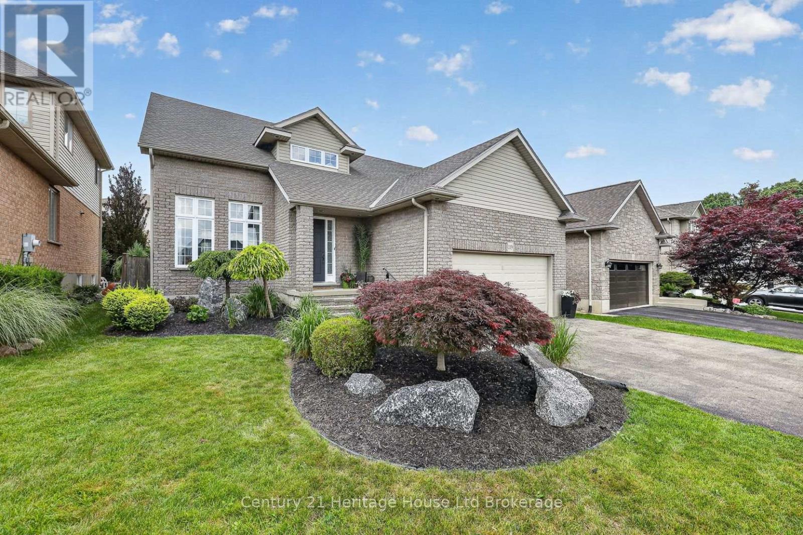 119 SOUTHVIEW COURT - 1