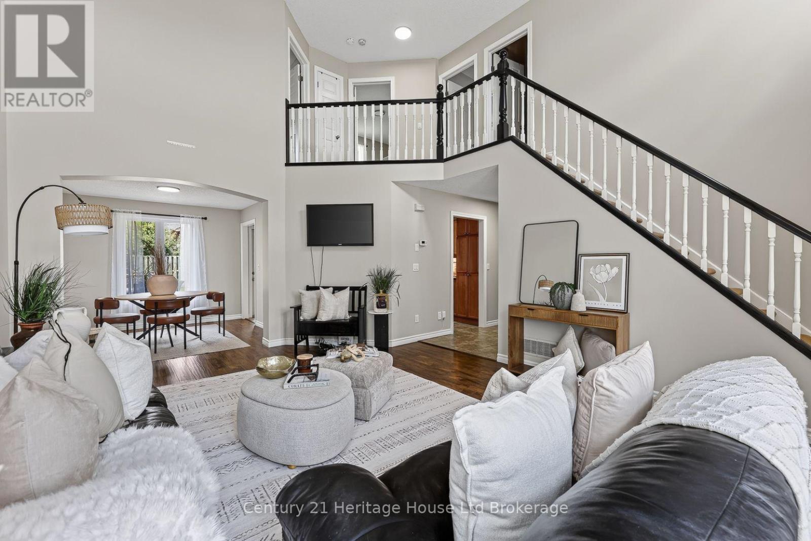 119 SOUTHVIEW COURT - Image 7