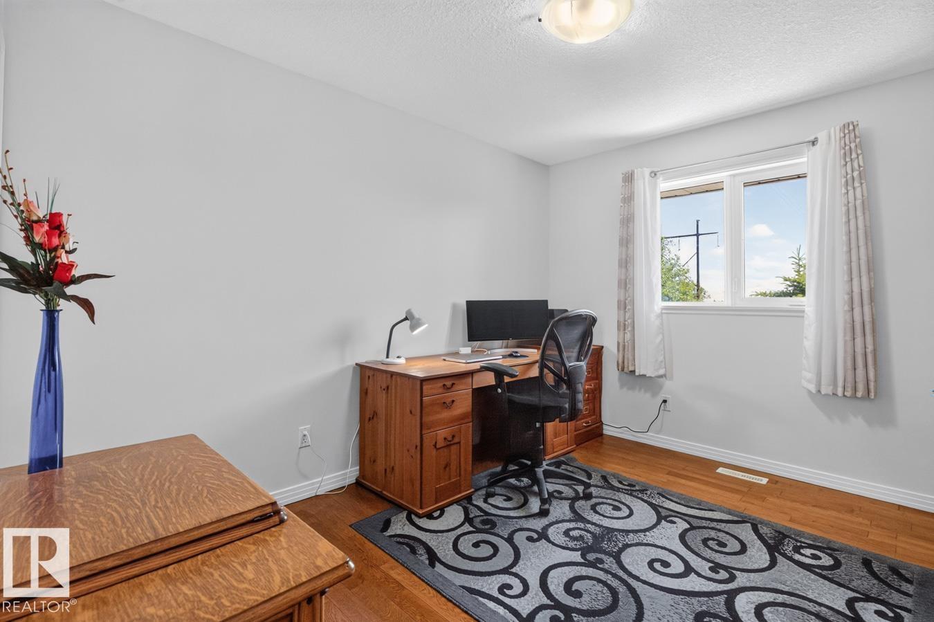 619 LAYTON CT NW - 23