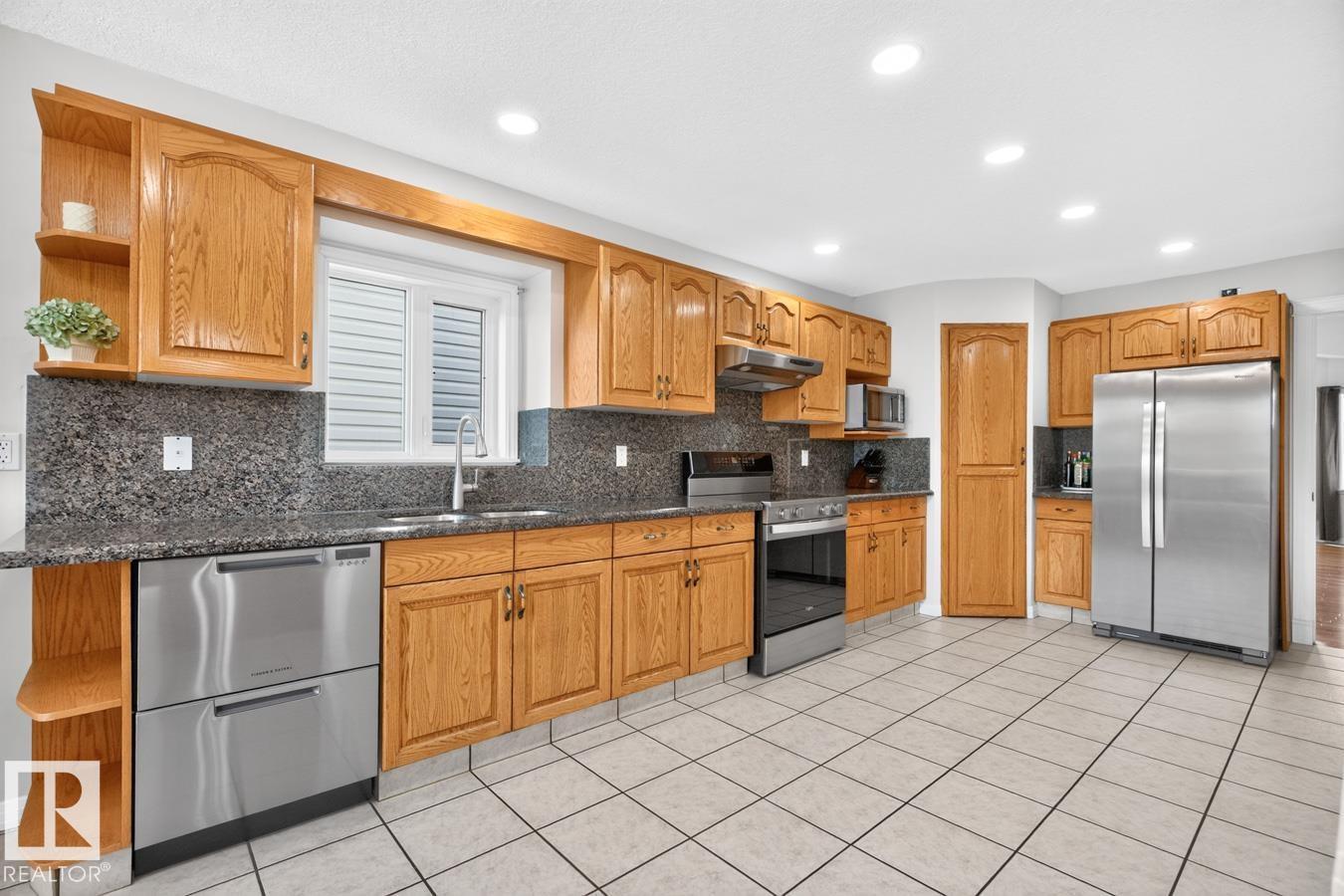 619 LAYTON CT NW - 12