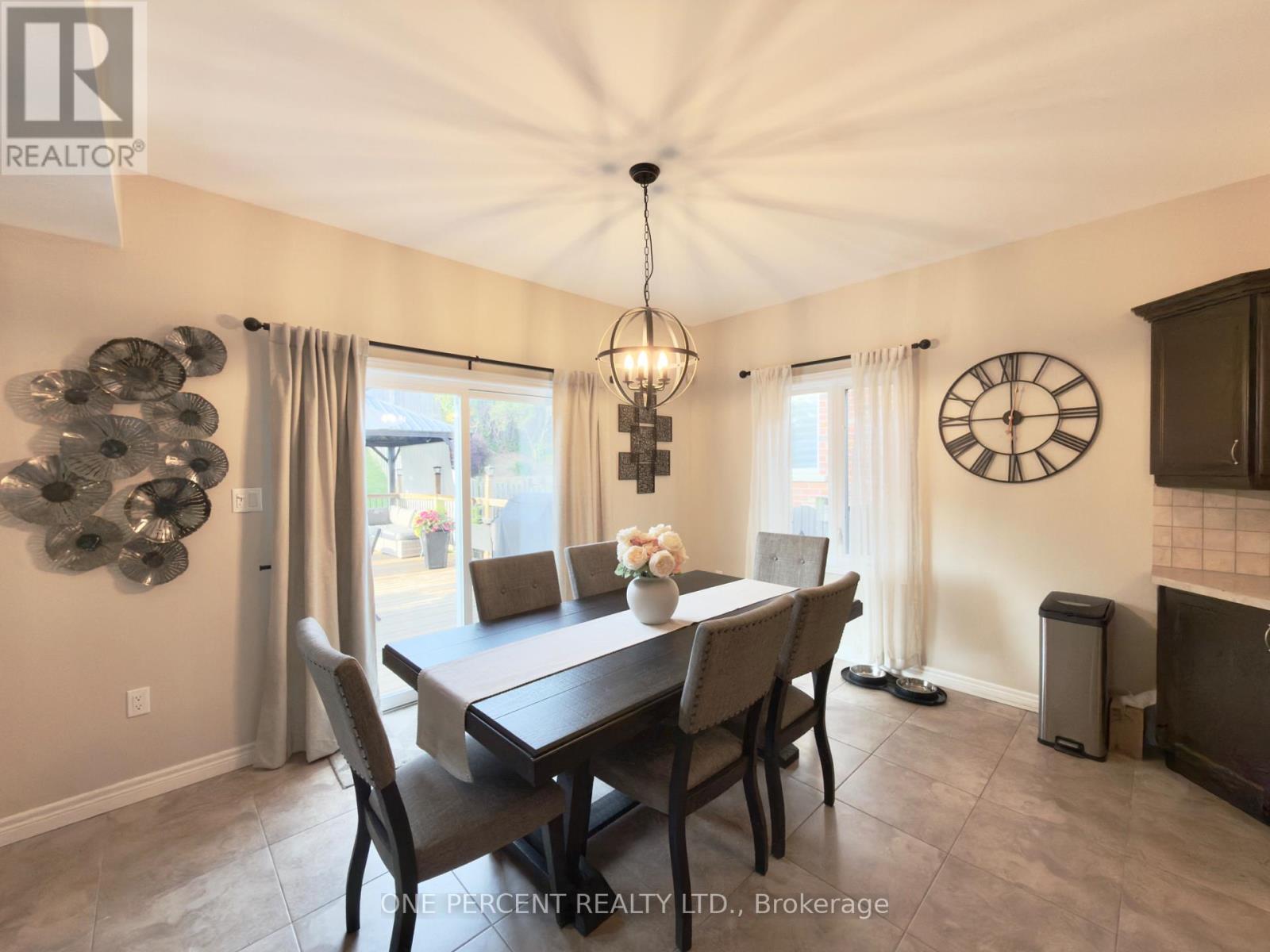 4871 NORTHGATE CRESCENT - 13