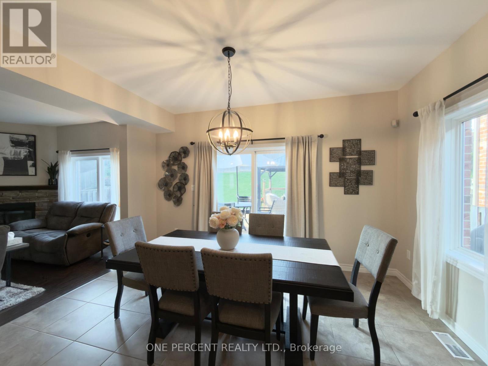 4871 NORTHGATE CRESCENT - 12