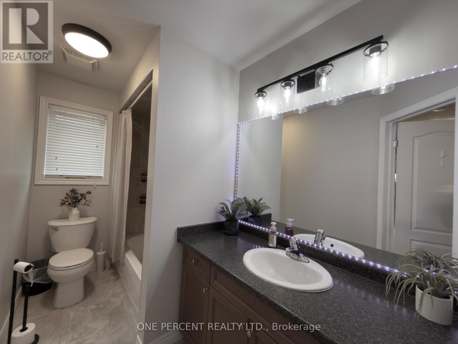 4871 NORTHGATE CRESCENT - 24