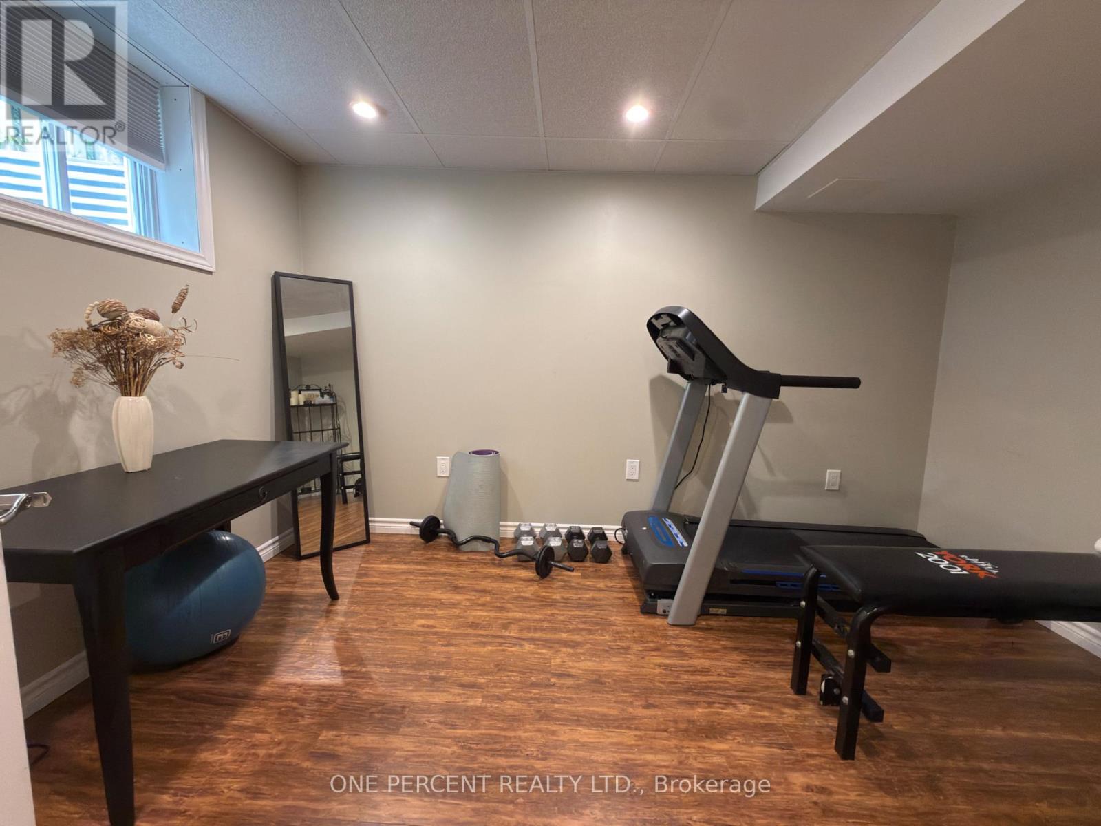 4871 NORTHGATE CRESCENT - 27