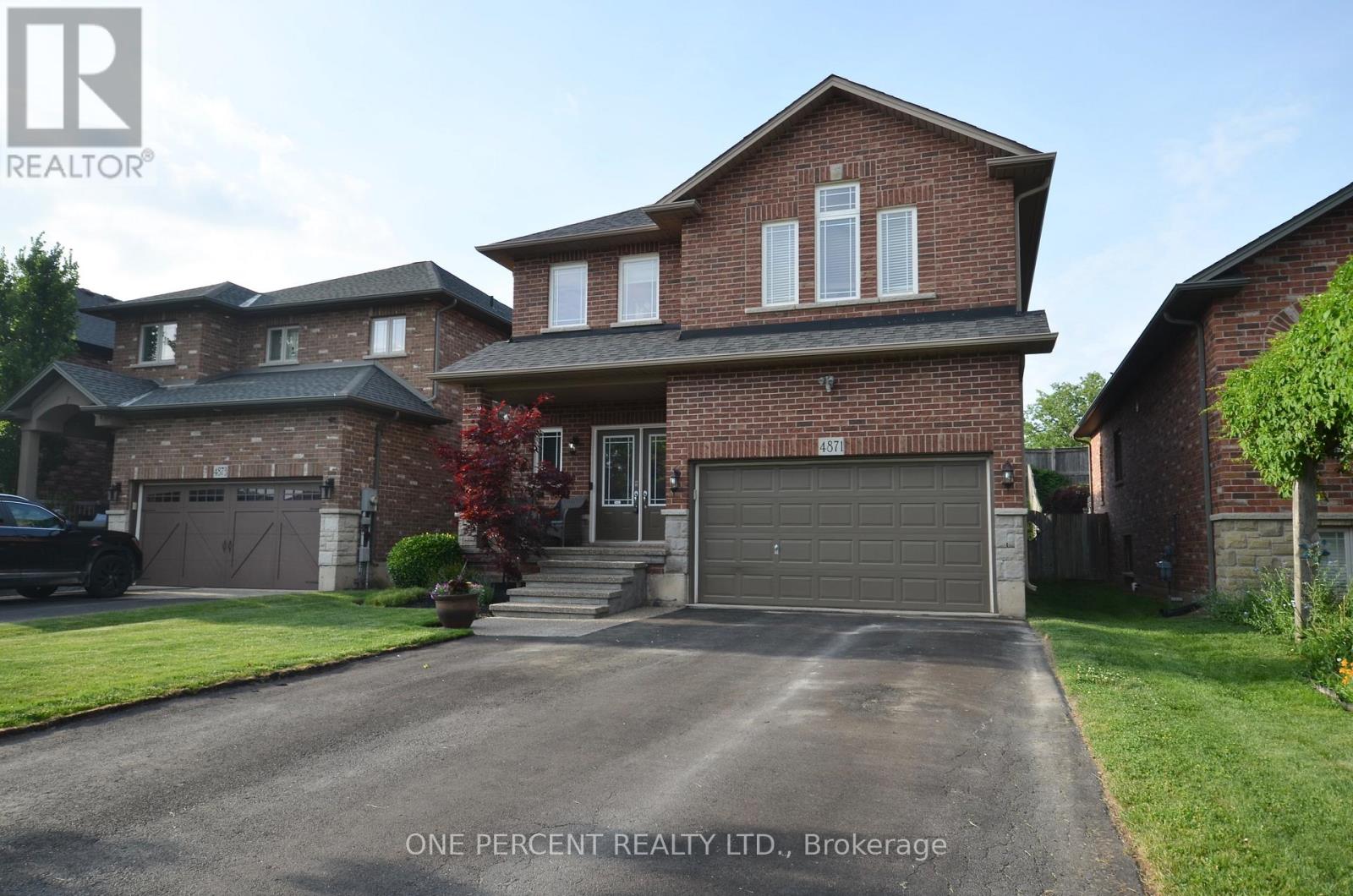 4871 NORTHGATE CRESCENT - 33