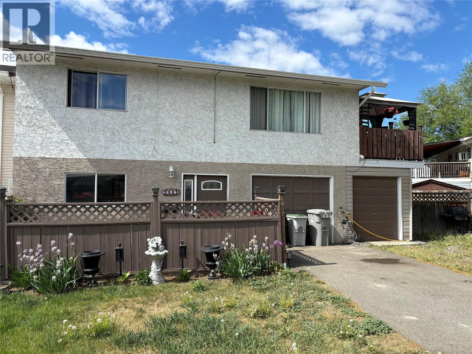 2667 YOUNG Place - 1