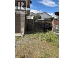 2667 Young Place, Kamloops, BC V2B8A4 Photo 15