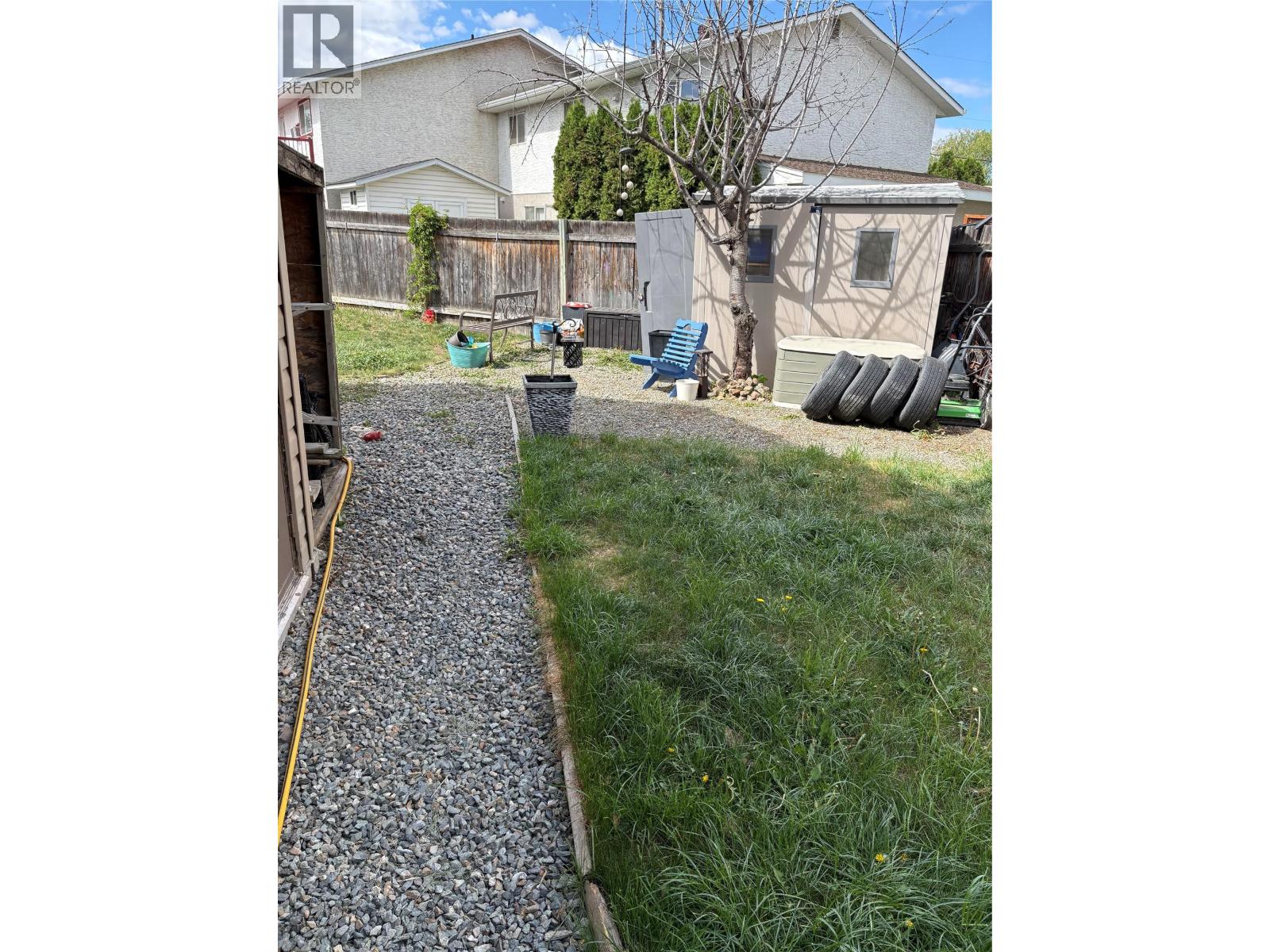 2667 YOUNG Place - 16