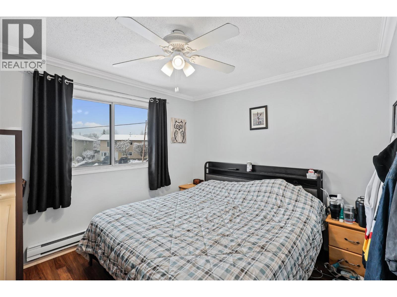 2667 YOUNG Place - 10