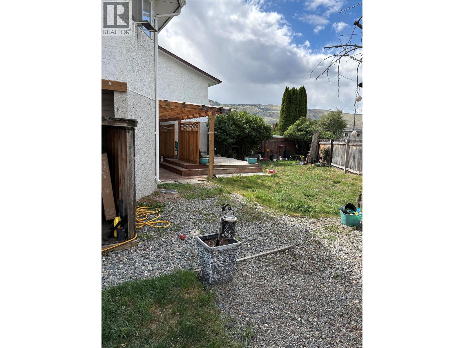 2667 YOUNG Place - 17