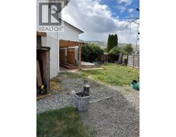 2667 Young Place, Kamloops, BC V2B8A4 Photo 17