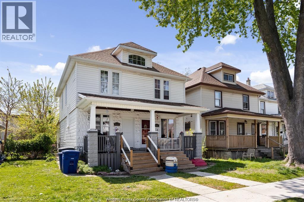881-883 MARION AVENUE - 1