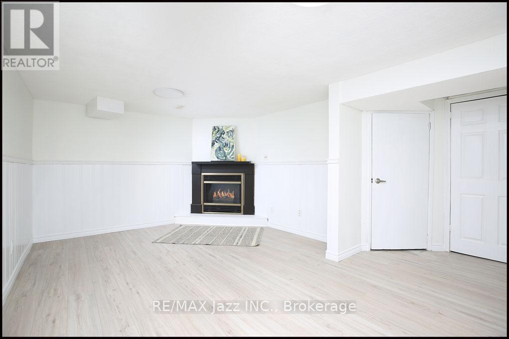 #90 611 GALAHAD DRIVE - Image 12