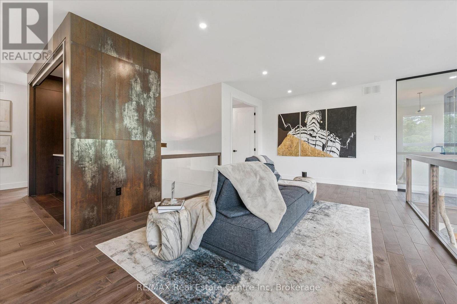 11 CHERRYWOOD LANE - 19
