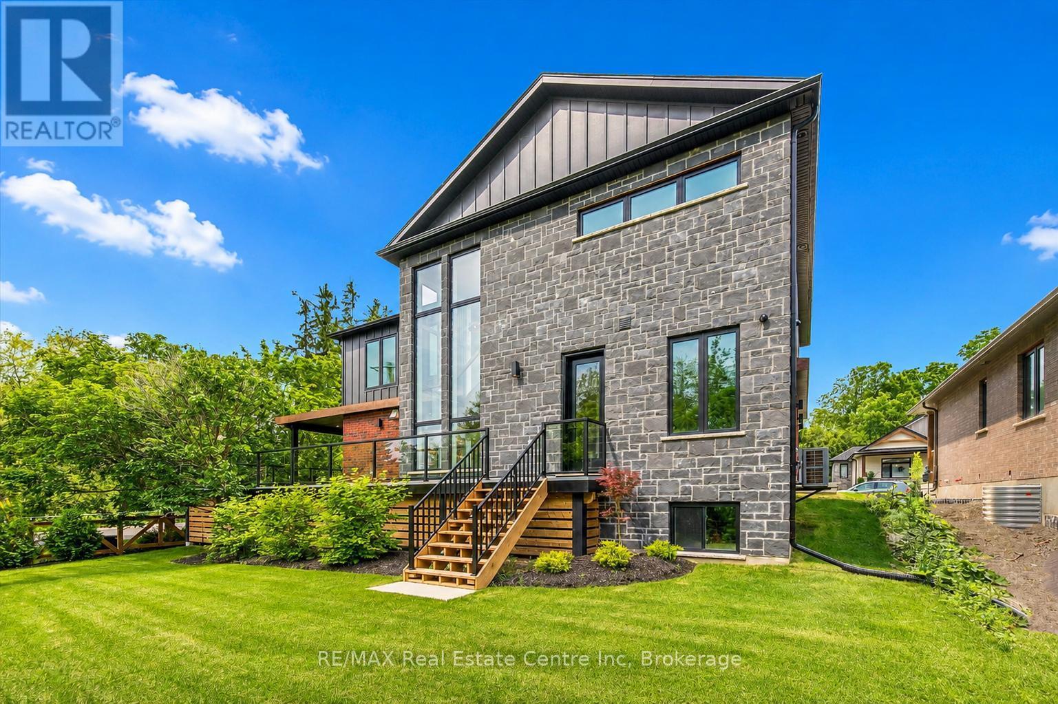 11 CHERRYWOOD LANE - 43