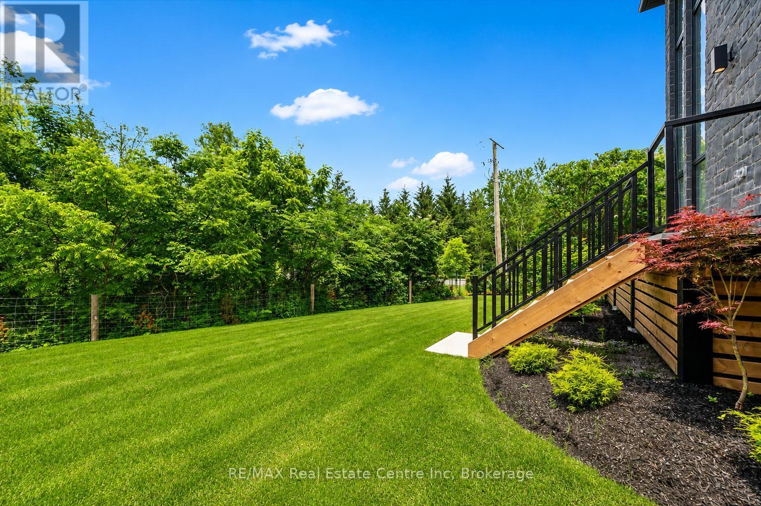 11 CHERRYWOOD LANE - 44