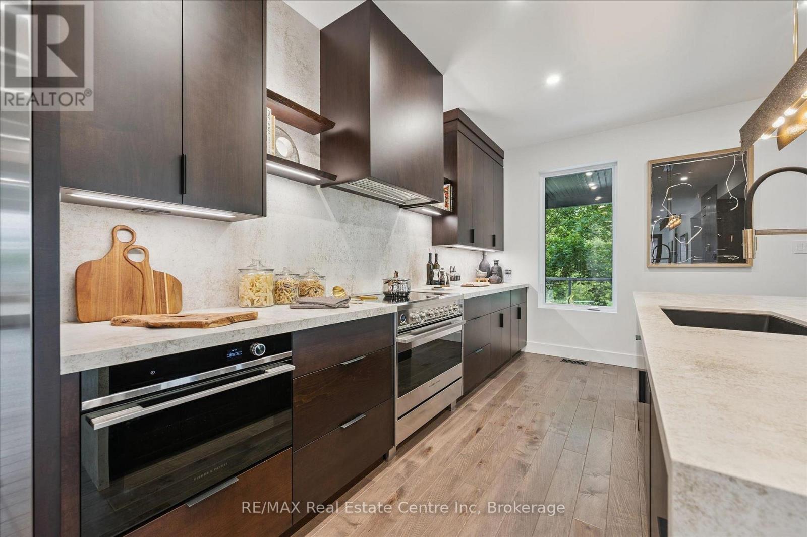 11 CHERRYWOOD LANE - 6