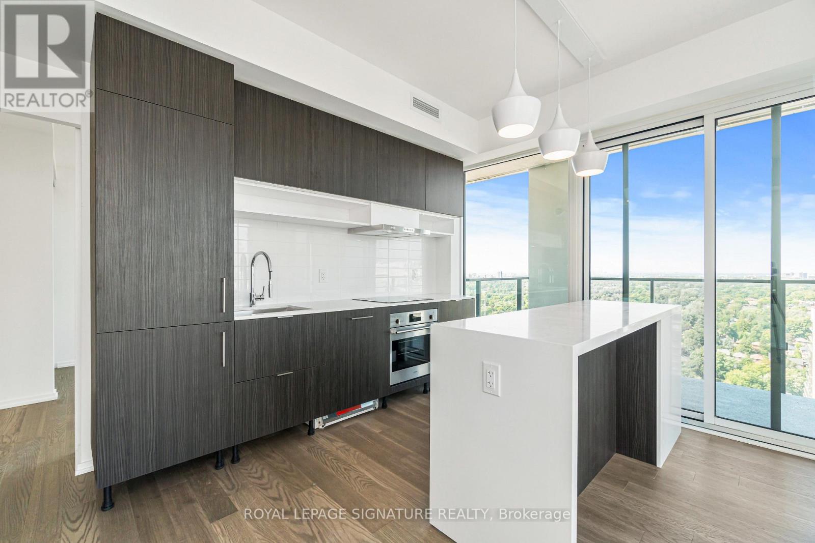 #2811 5 SOUDAN AVENUE - Image 6
