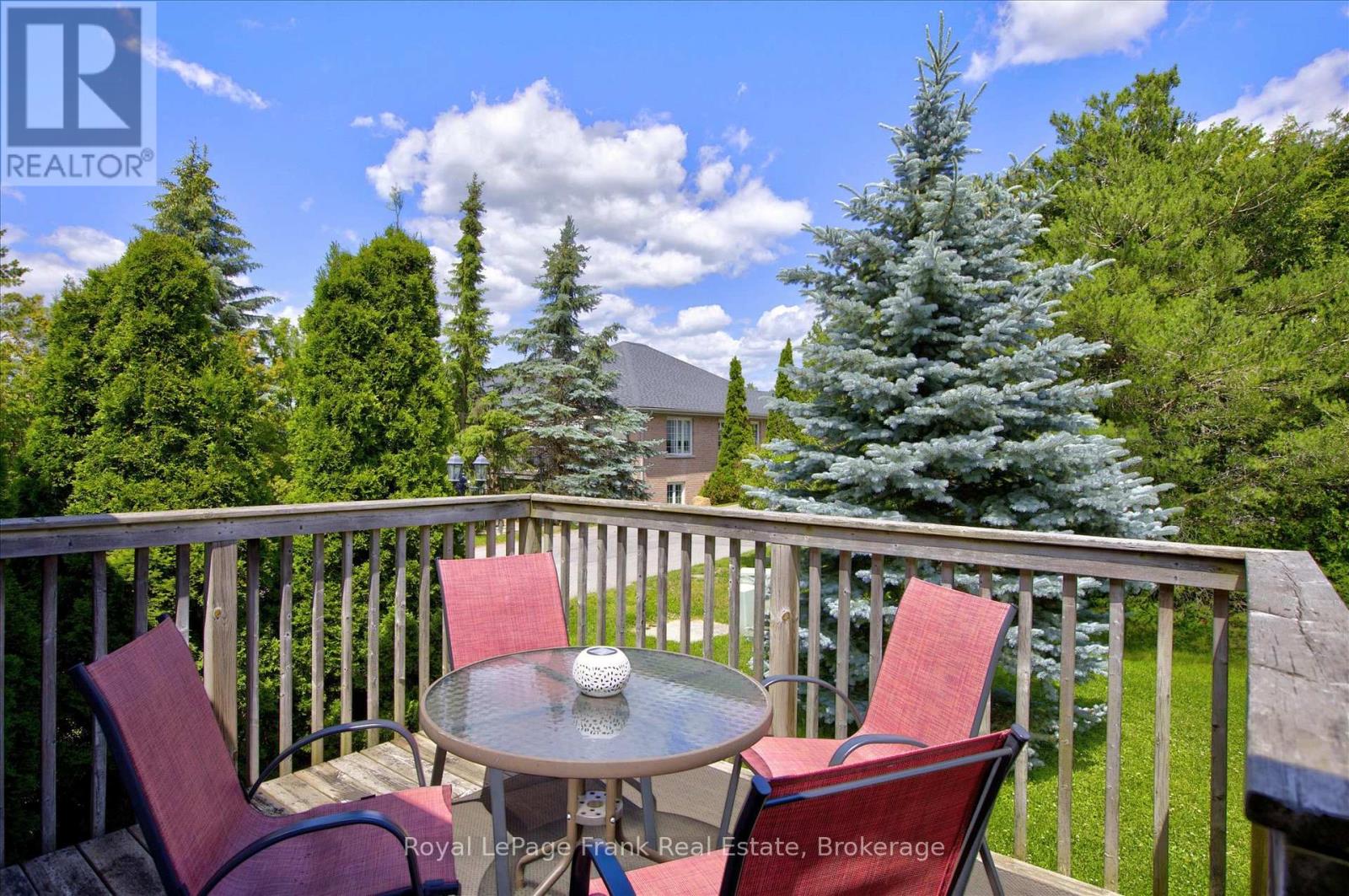 #402 1742 RAVENWOOD DRIVE - 20