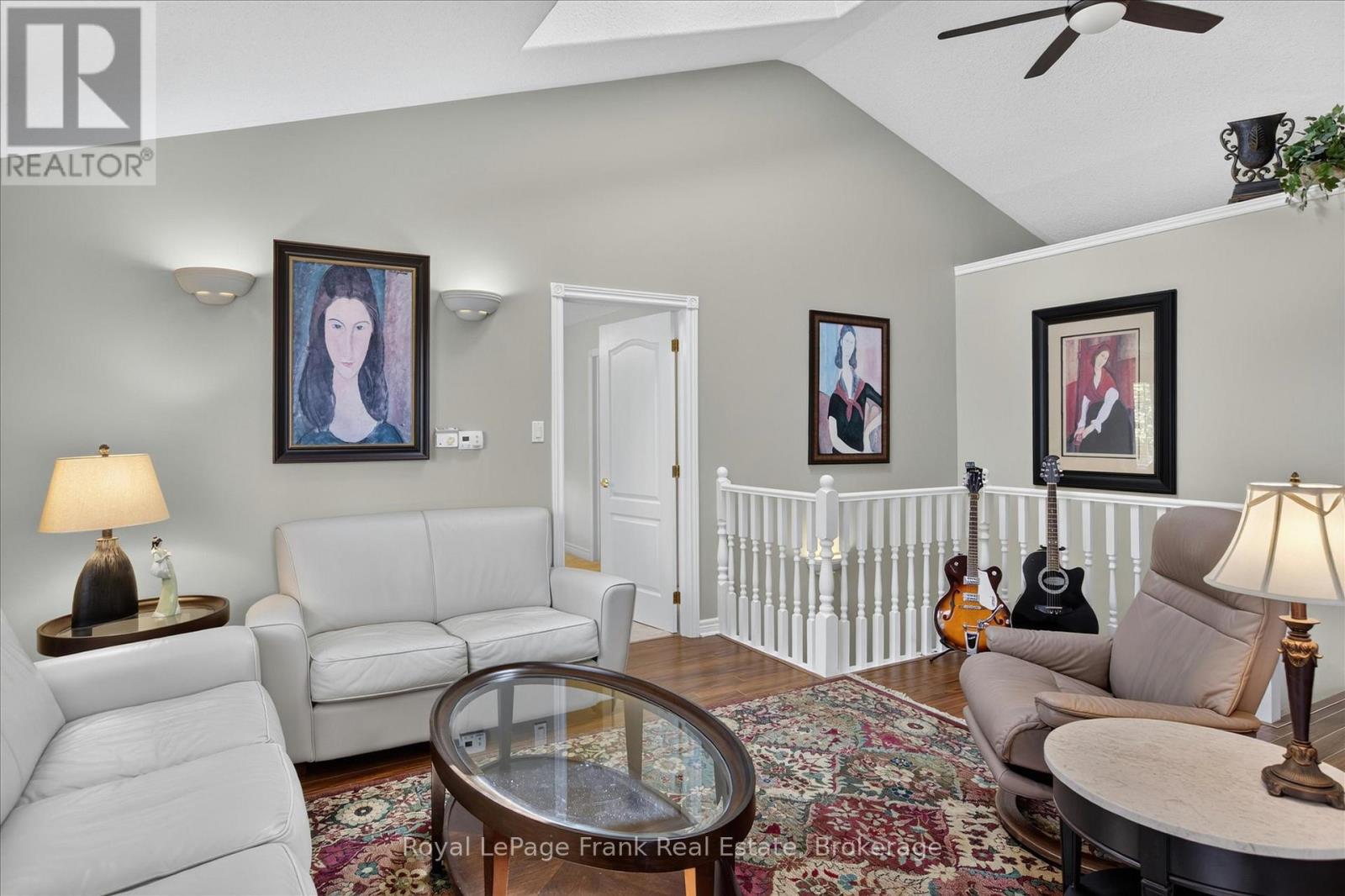 #402 1742 RAVENWOOD DRIVE - 7