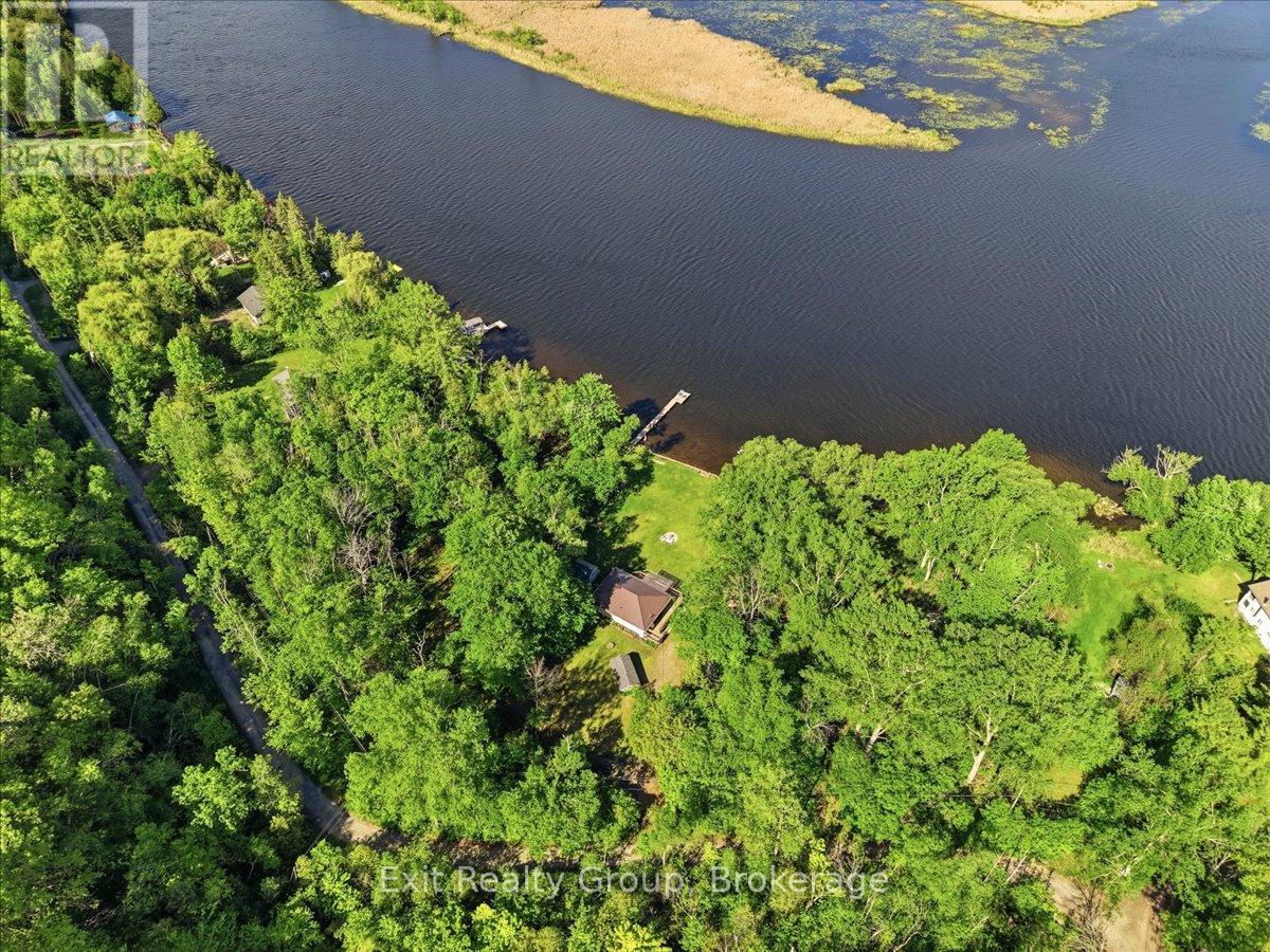 14 CEDAR LANE - 41