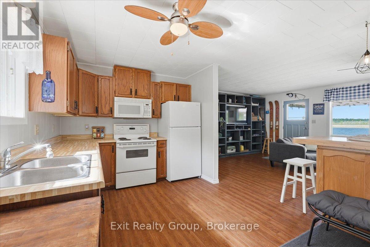 14 CEDAR LANE - 7