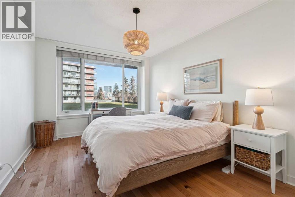 #204 3316 Rideau Place SW - 14