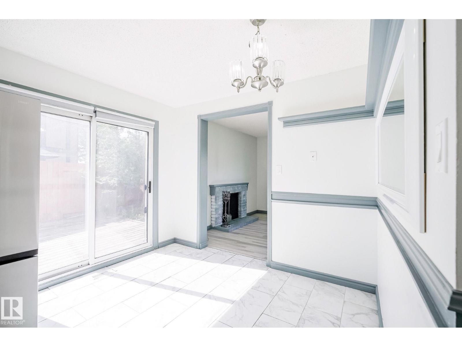 894 MILLBOURNE RD E NW - 13
