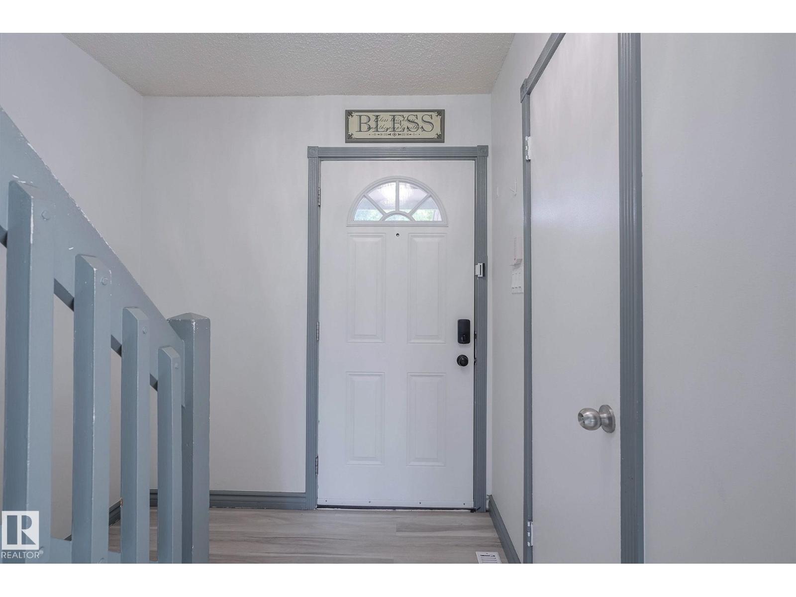 894 MILLBOURNE RD E NW - 4