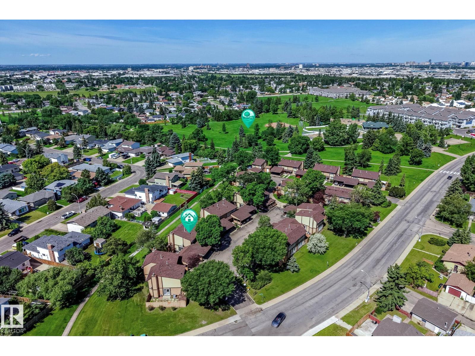 894 MILLBOURNE RD E NW - 44