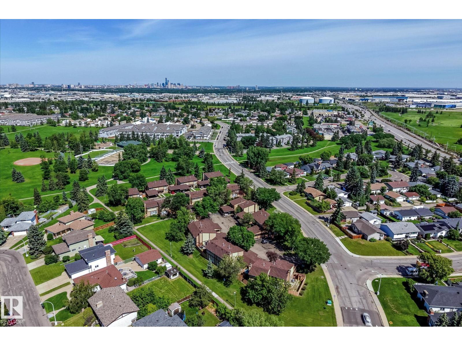 894 MILLBOURNE RD E NW - 45