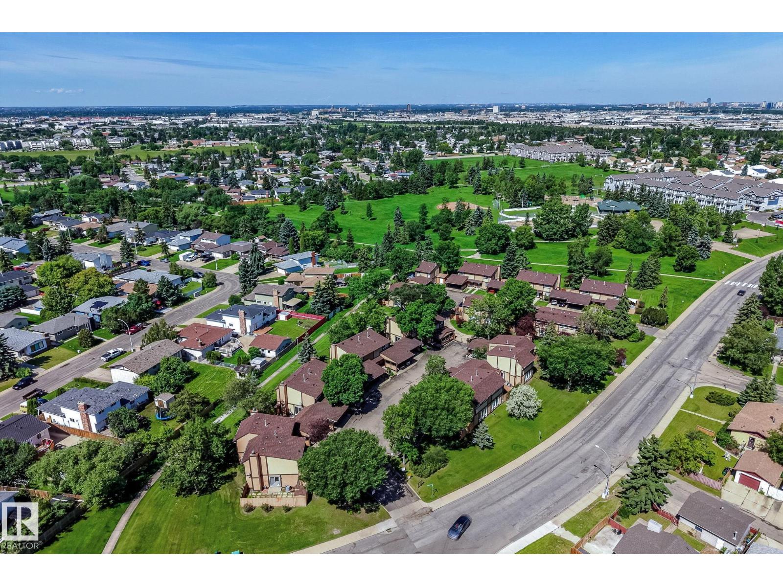 894 MILLBOURNE RD E NW - 46