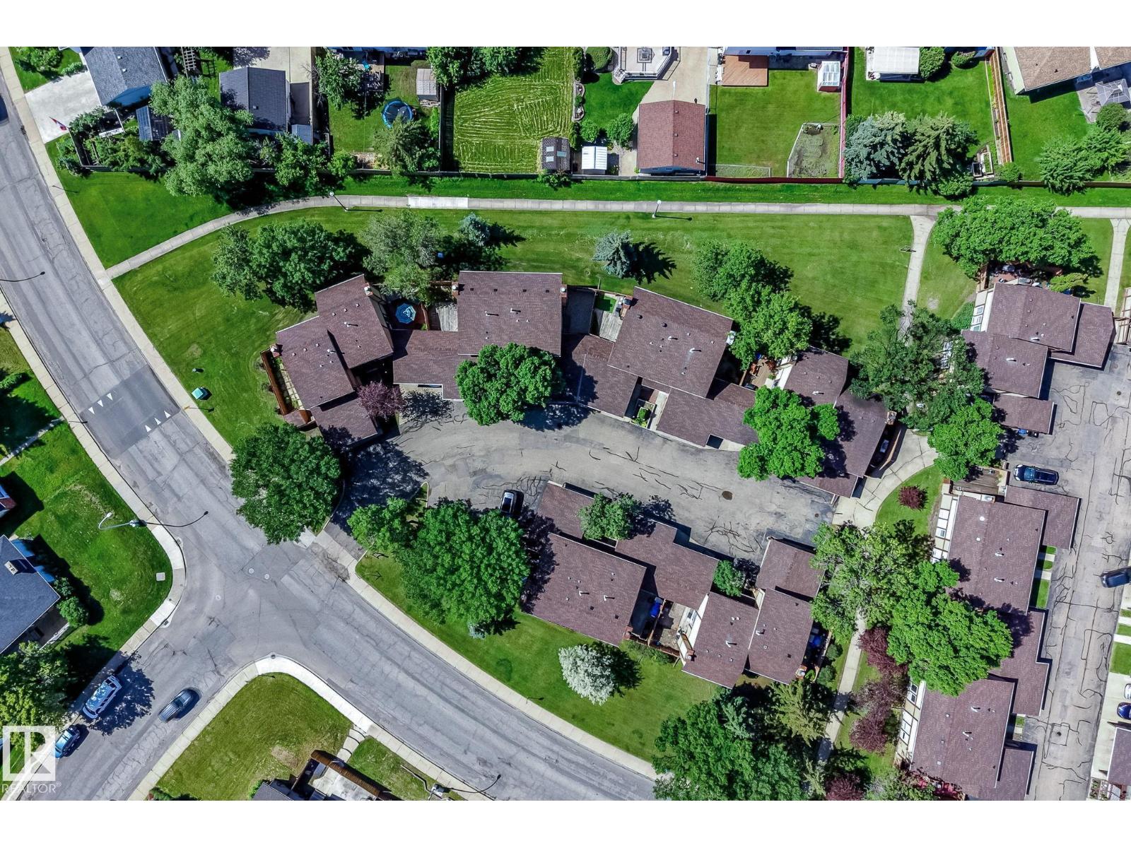 894 MILLBOURNE RD E NW - 48