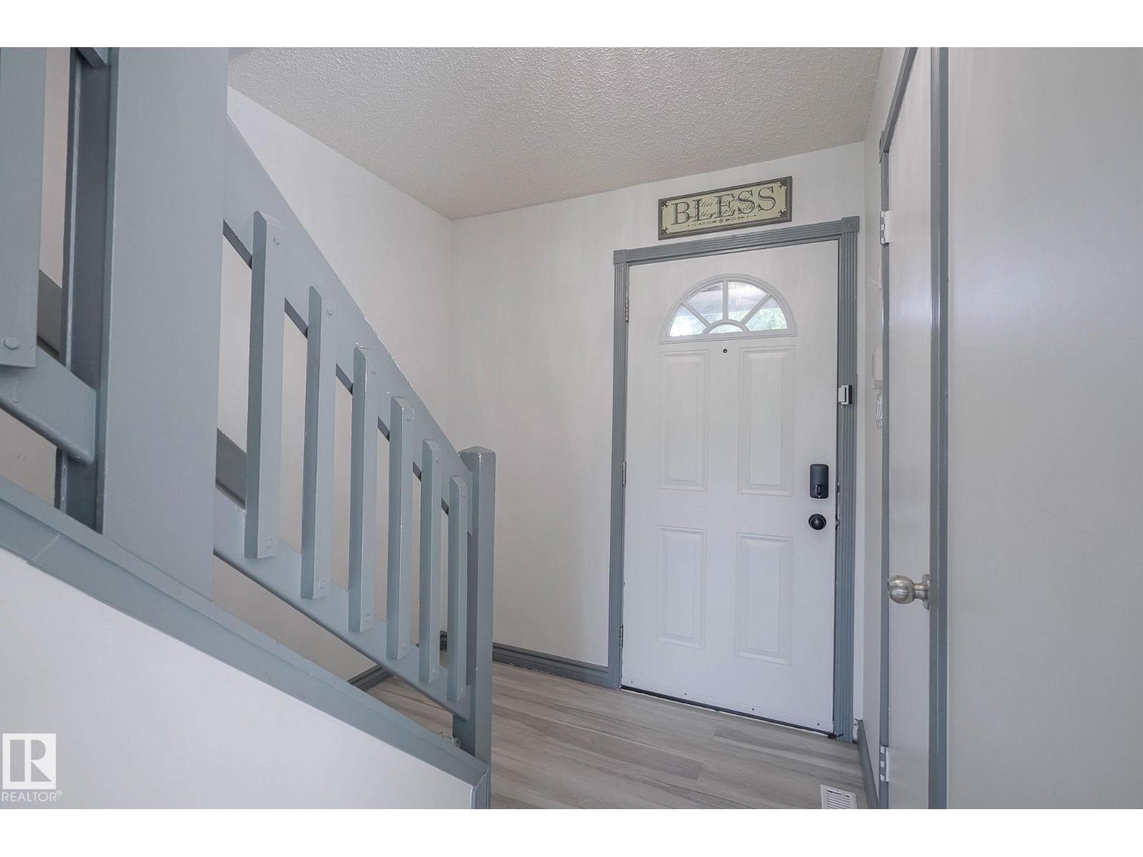 894 MILLBOURNE RD E NW - 5
