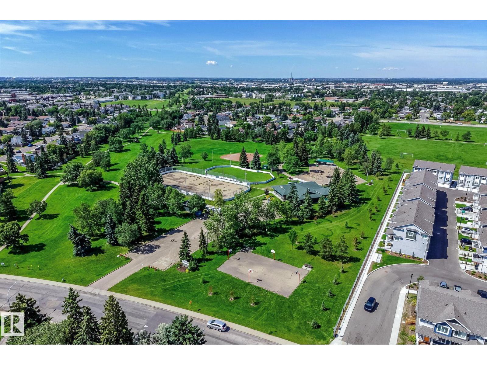 894 MILLBOURNE RD E NW - 52