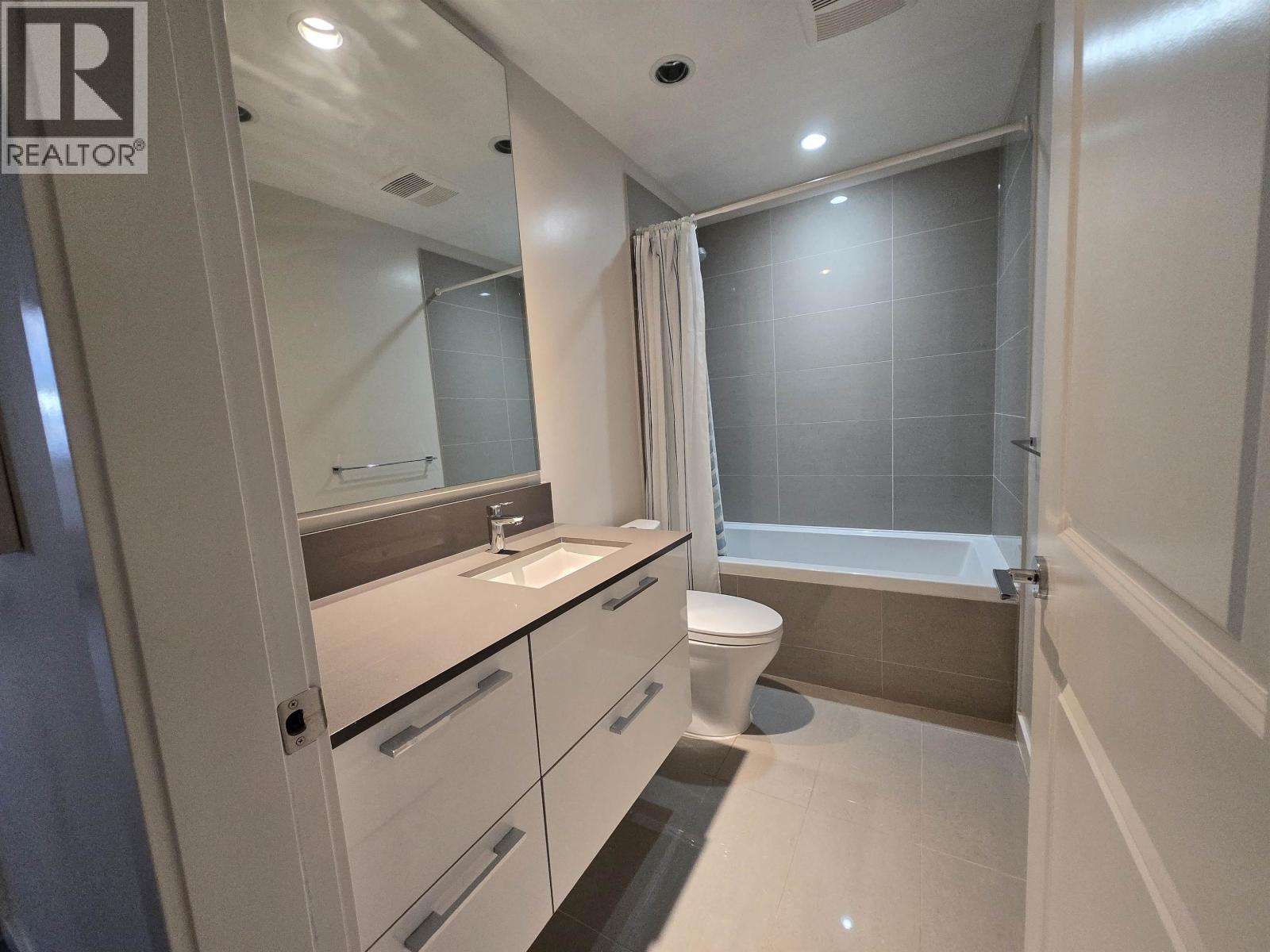3 Bed, 2 Bath Apartment for Rent in Vancouver – 130X 3487 BINNING ROAD, Vancouver – MLS# R3144273 - Image 21