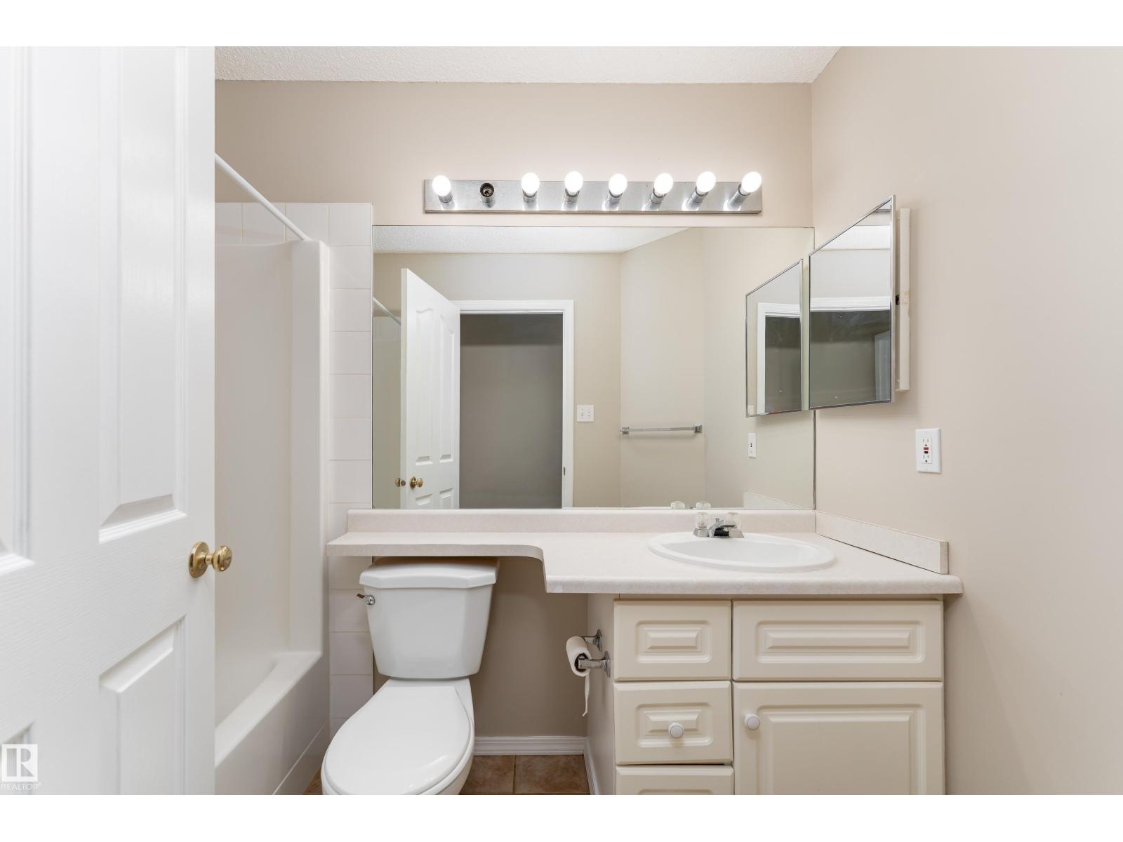#3 9703 174 ST NW - 25