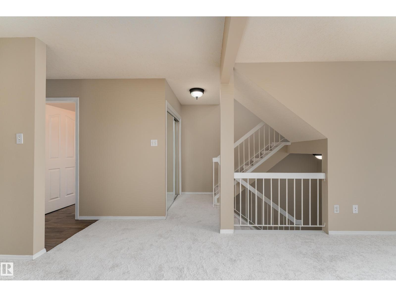 #3 9703 174 ST NW - 7