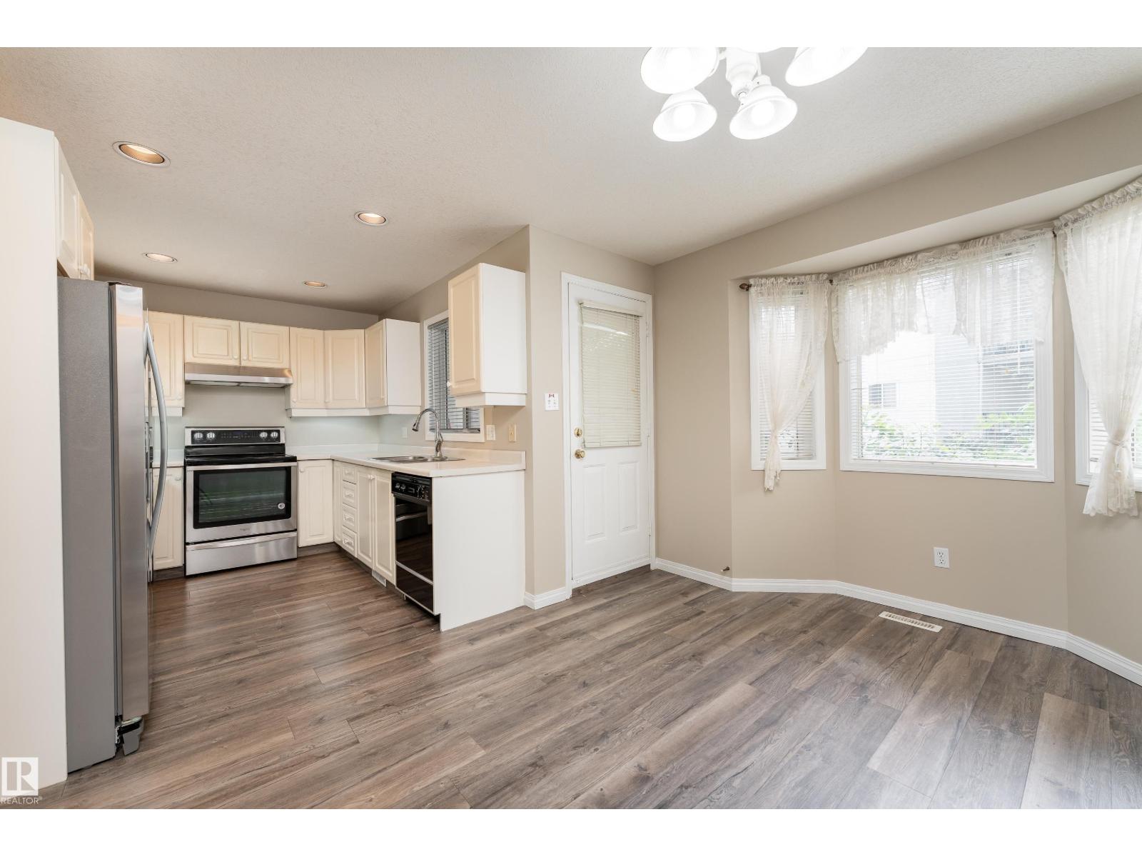 #3 9703 174 ST NW - 14