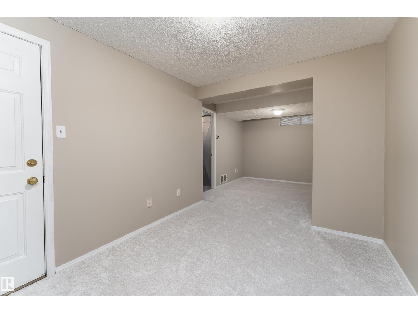 #3 9703 174 ST NW - 29