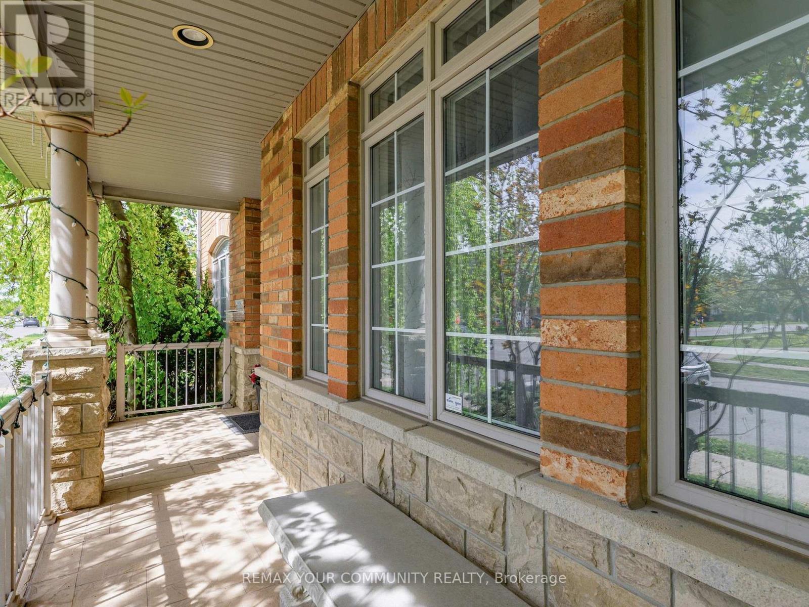507 AUTUMN HILL BOULEVARD - 2