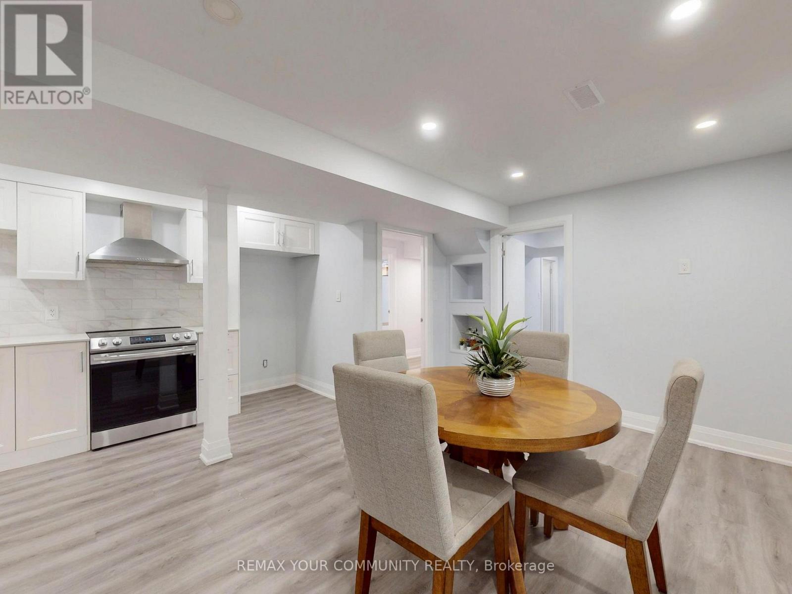 507 AUTUMN HILL BOULEVARD - 34