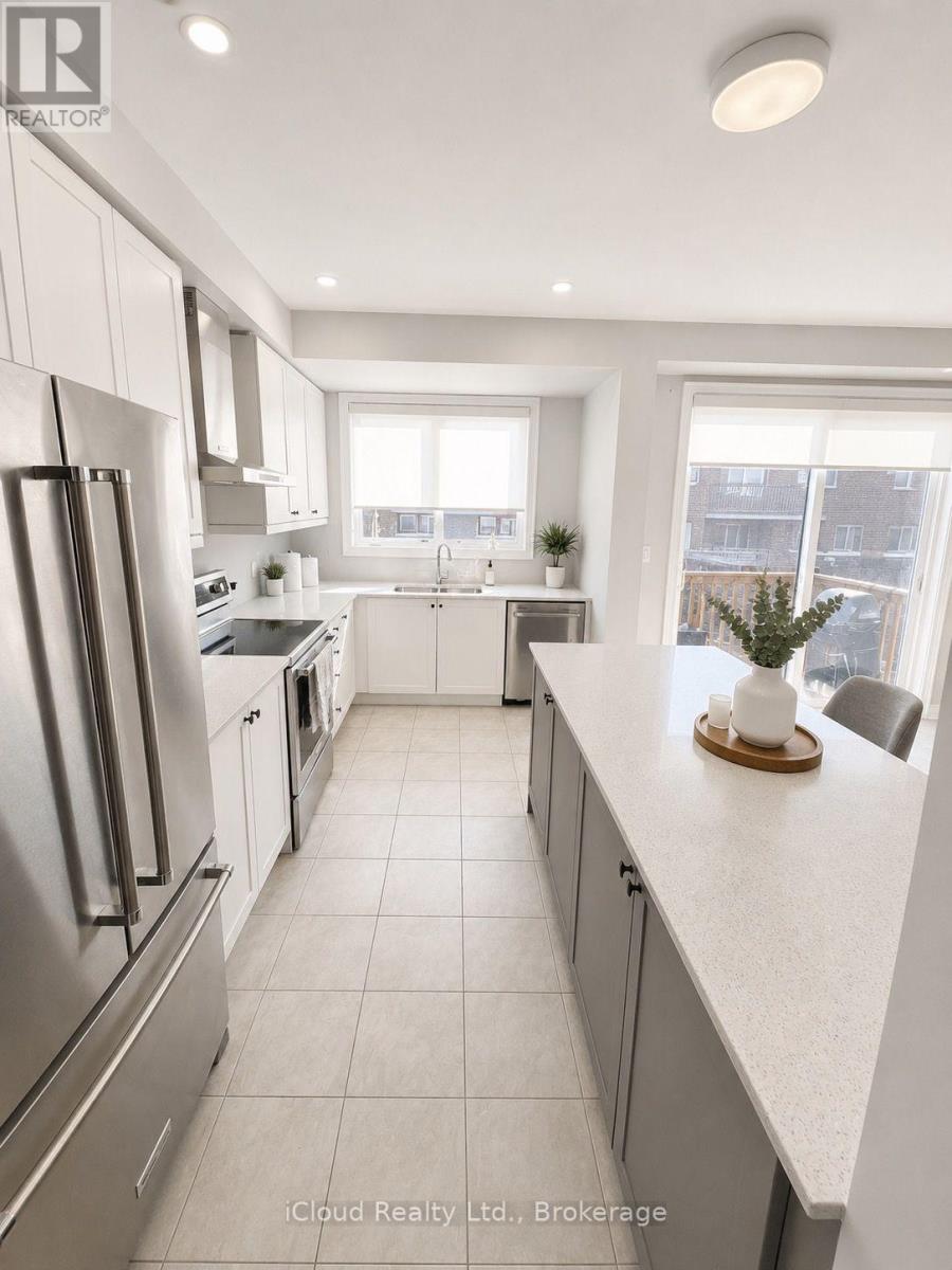 98 BEARBERRY ROAD - 10