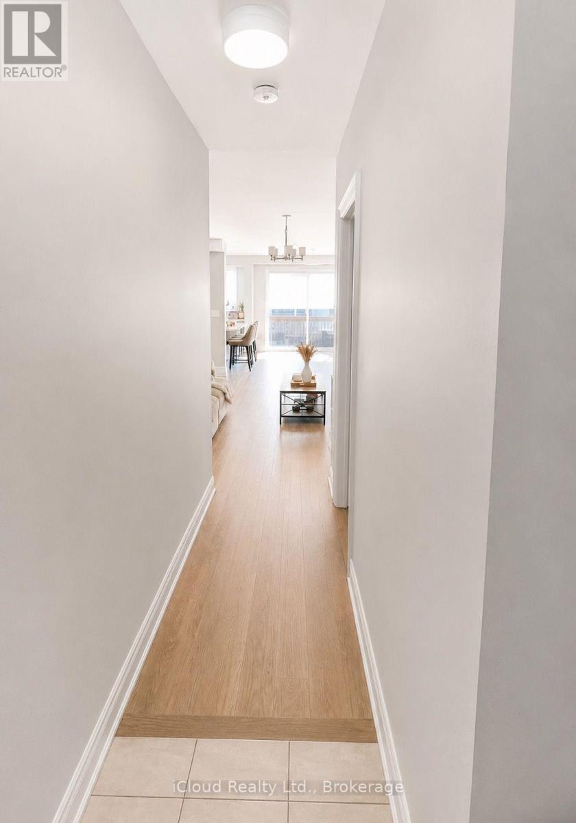 98 BEARBERRY ROAD - 7