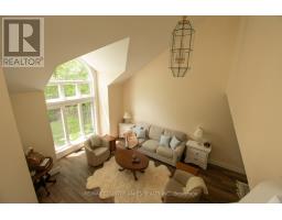 Bathroom - 657 13th Line S, Oro Medonte, ON L0L1T0 Photo 7