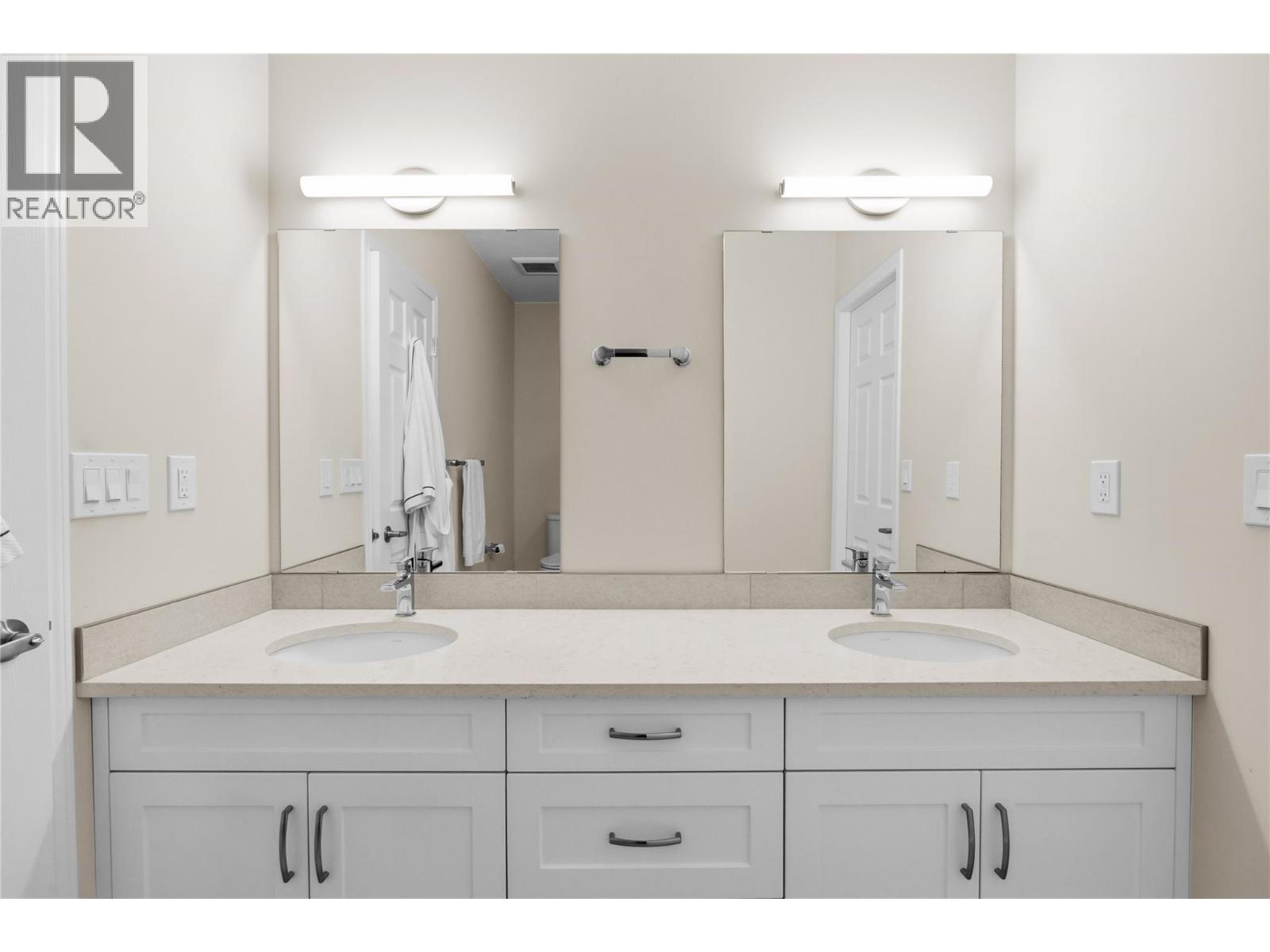 3346 Skaha Lake Road Unit# 1206, Penticton