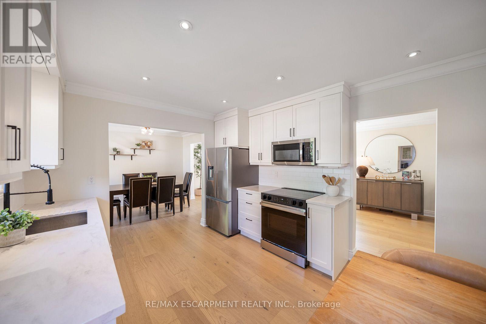 134 FAIRWOOD PLACE W - 15