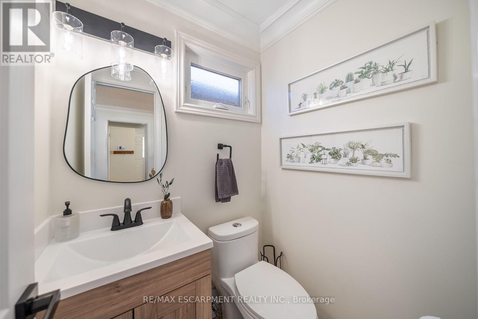 134 FAIRWOOD PLACE W - 18