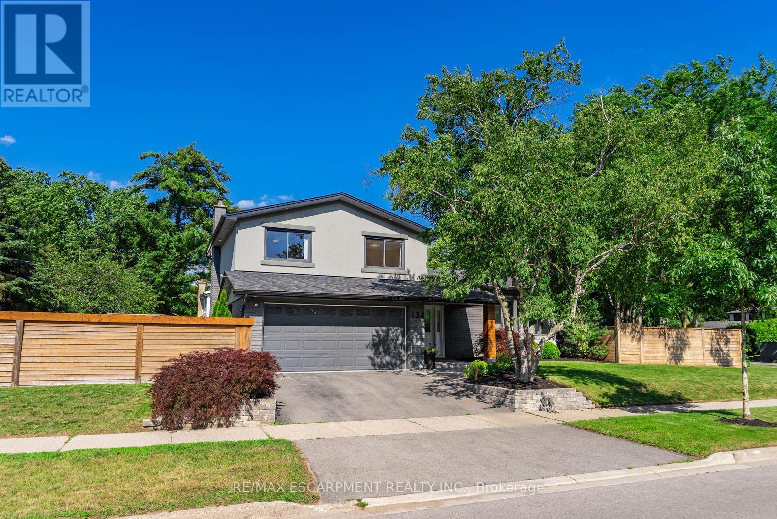 134 FAIRWOOD PLACE W - 2